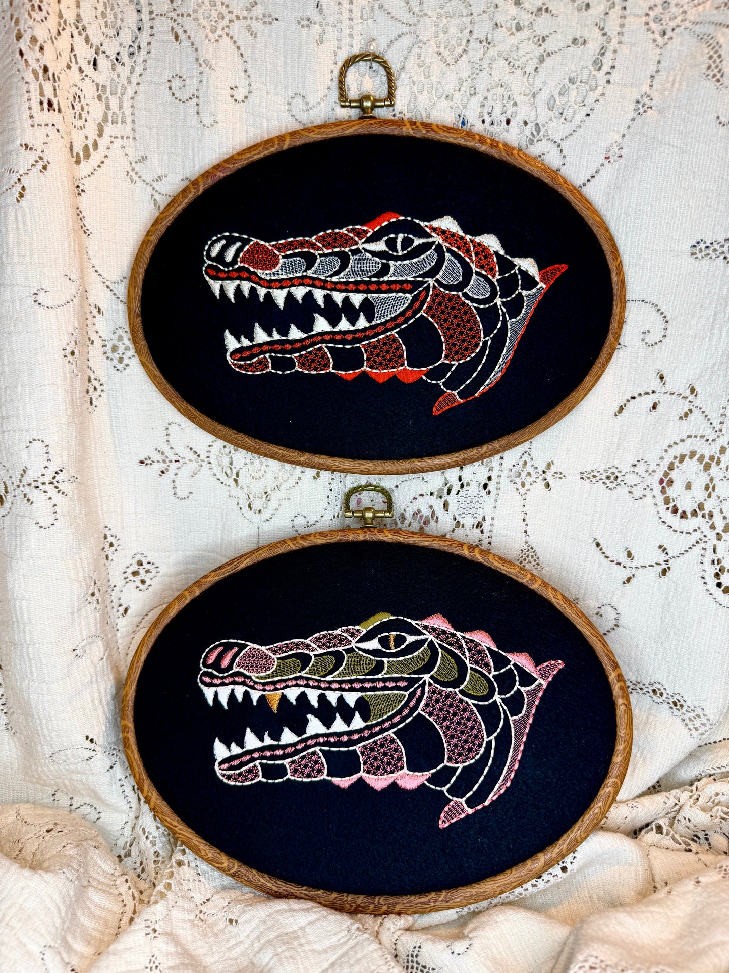 See ya later, alligator! Embroidery hoop 9.2"