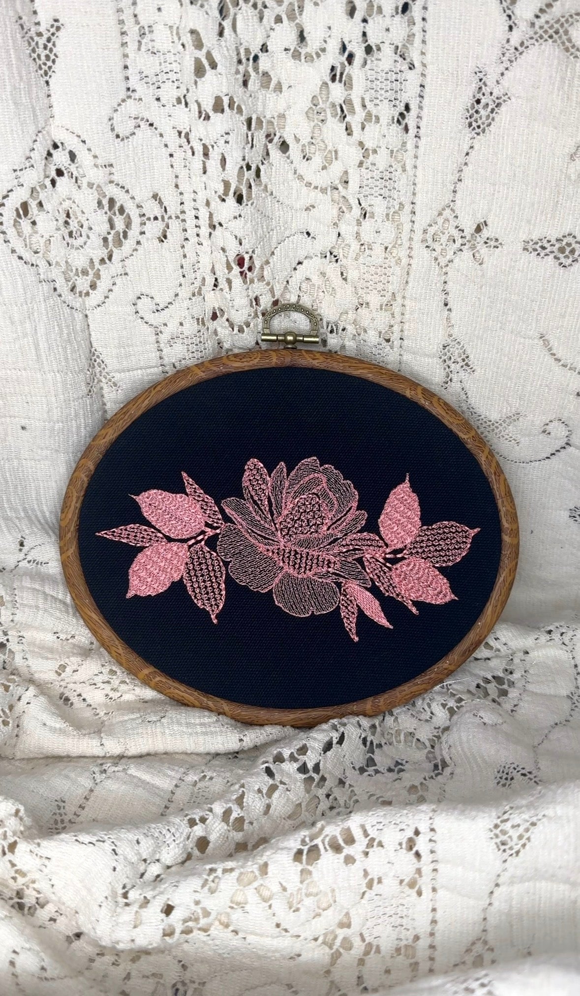 Peony botanical hoop 7.5"