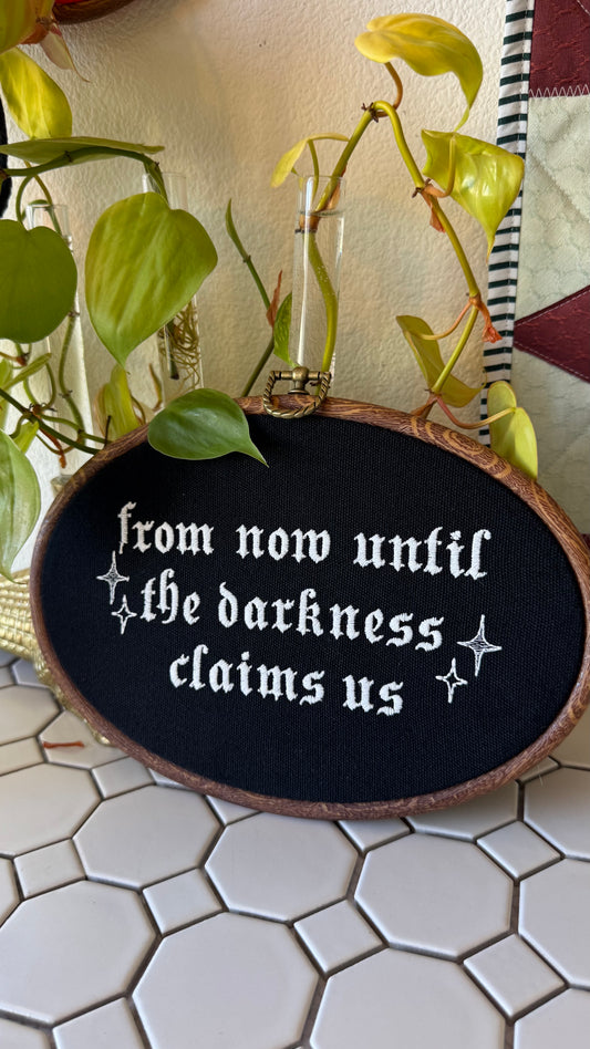 The Thirteen : Embroidered TOG Oval art